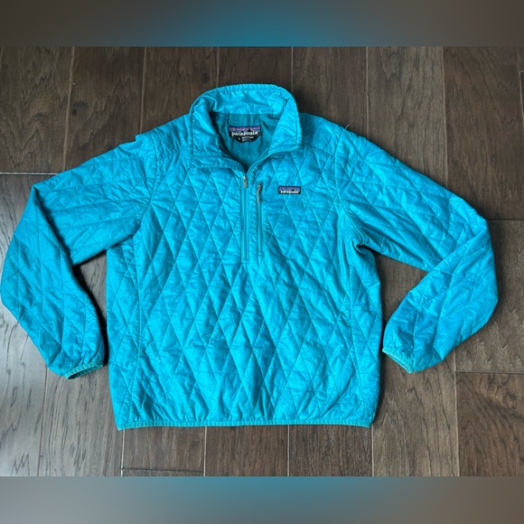 Patagonia Jackets & Blazers - Patagonia lightweight quarter zip jacket